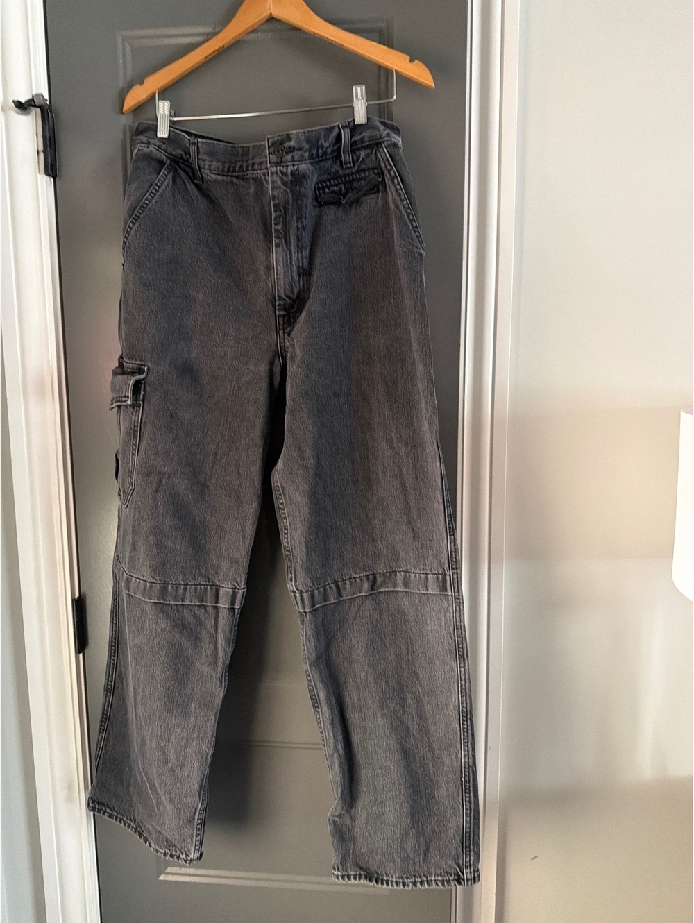 Edwin Men's Black Cargo Pants 100% Cotton, Made in USA, Size 31 Waist